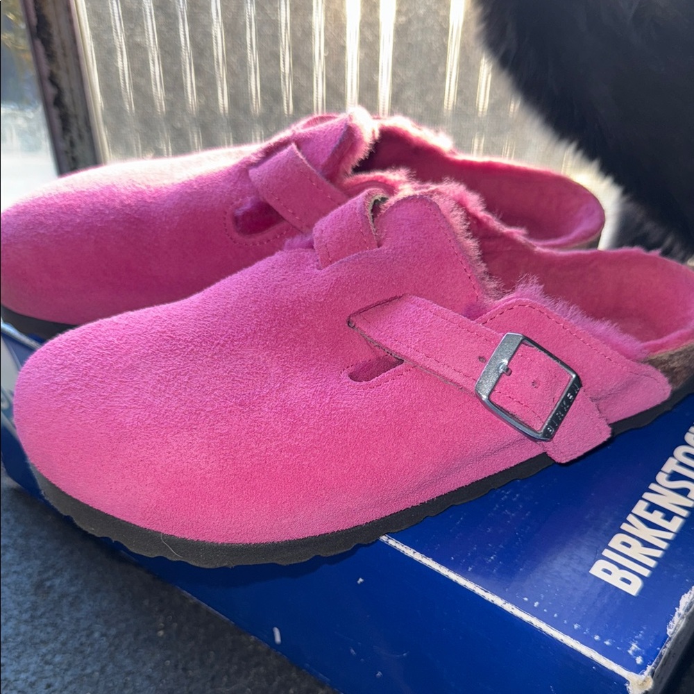 Birkenstock Pink Boston shearling clogs